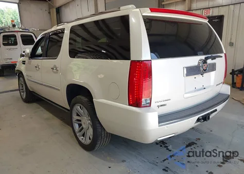 2013 Cadillac Escalade Esv Platinum Edition из США, поврежденный, VIN 1GYS4KEF2DR210472